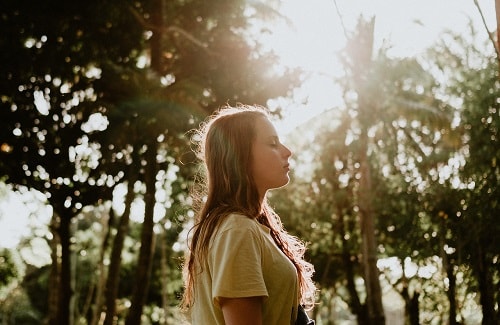 woman-breathing-fresh-air-things-to-do-in-summers