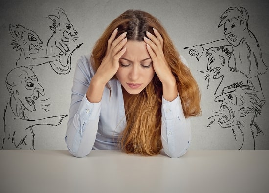 negative-thoughts-how-to-stay-calm-in-stress